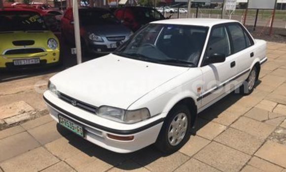 Acheter Occasion Voiture Toyota Corolla Blanc à Beitbridge, Matabeleland South Acheter Occasion Voiture Toyota Corolla Blanc à Beitbridge, Matabeleland South