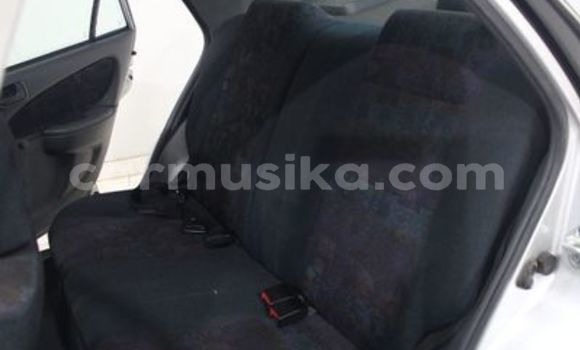 Acheter Occasion Voiture Toyota Corolla Gris à Beitbridge, Matabeleland South Acheter Occasion Voiture Toyota Corolla Gris à Beitbridge, Matabeleland South