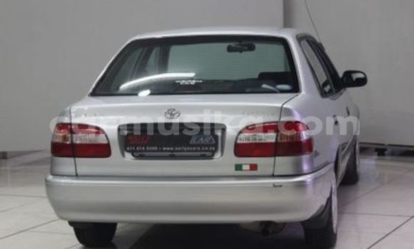 Acheter Occasion Voiture Toyota Corolla Gris à Beitbridge, Matabeleland South Acheter Occasion Voiture Toyota Corolla Gris à Beitbridge, Matabeleland South