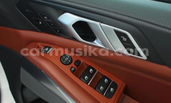 Acheter Occasion Voiture BMW X5 Blanc à Beitbridge, Matabeleland South Acheter Occasion Voiture BMW X5 Blanc à Beitbridge, Matabeleland South