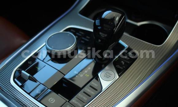 Acheter Occasion Voiture BMW X5 Blanc à Beitbridge, Matabeleland South Acheter Occasion Voiture BMW X5 Blanc à Beitbridge, Matabeleland South