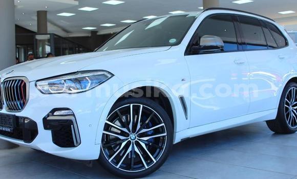 Acheter Occasion Voiture BMW X5 Blanc à Beitbridge, Matabeleland South Acheter Occasion Voiture BMW X5 Blanc à Beitbridge, Matabeleland South