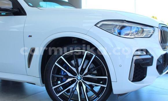 Acheter Occasion Voiture BMW X5 Blanc à Beitbridge, Matabeleland South Acheter Occasion Voiture BMW X5 Blanc à Beitbridge, Matabeleland South