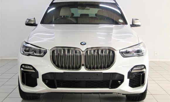 Acheter Occasion Voiture BMW X5 Blanc à Beitbridge, Matabeleland South Acheter Occasion Voiture BMW X5 Blanc à Beitbridge, Matabeleland South