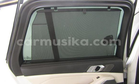 Acheter Occasion Voiture BMW X5 Blanc à Beitbridge, Matabeleland South Acheter Occasion Voiture BMW X5 Blanc à Beitbridge, Matabeleland South