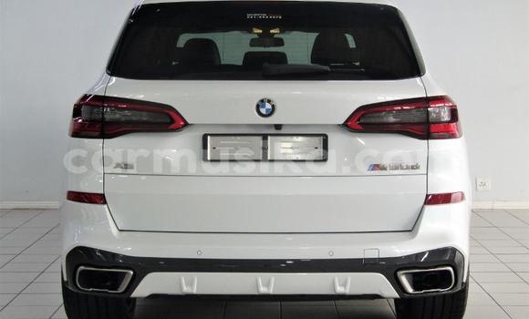 Acheter Occasion Voiture BMW X5 Blanc à Beitbridge, Matabeleland South Acheter Occasion Voiture BMW X5 Blanc à Beitbridge, Matabeleland South