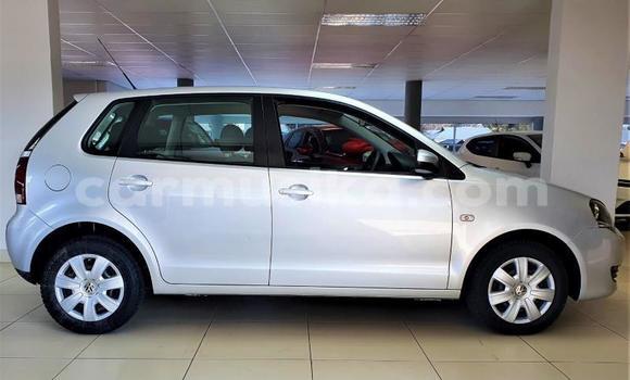 Nunua Ilio tumika Volkswagen Polo Fedha Gari ndani ya Beitbridge nchini Matabeleland Kusini