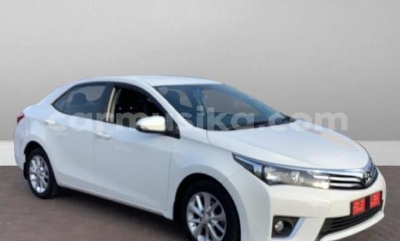 Acheter Occasion Voiture Toyota Corolla Blanc à Beitbridge, Matabeleland South Acheter Occasion Voiture Toyota Corolla Blanc à Beitbridge, Matabeleland South