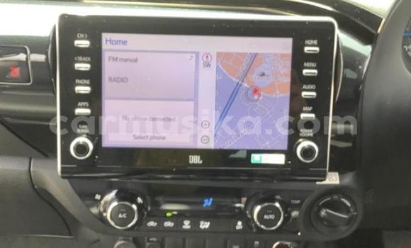 Tenga Tsaru Toyota Hilux Chena Mota in Beitbridge in Matabeleland South Tenga Tsaru Toyota Hilux Chena Mota in Beitbridge in Matabeleland South