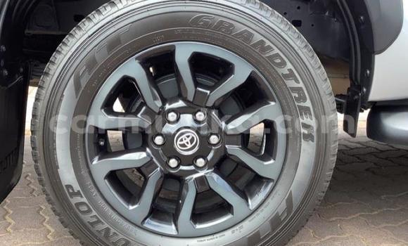 Acheter Occasion Voiture Toyota Hilux Gris à Beitbridge, Matabeleland South Acheter Occasion Voiture Toyota Hilux Gris à Beitbridge, Matabeleland South