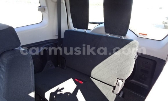 Buy Import Mitsubishi Pajero Black Car in Beitbridge in Matabeleland South Buy Import Mitsubishi Pajero Black Car in Beitbridge in Matabeleland South