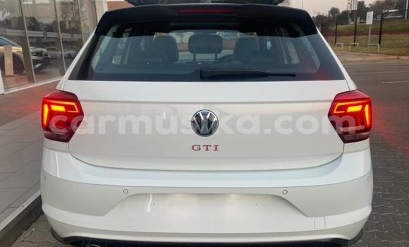 Acheter Occasion Voiture Volkswagen Polo GTI Blanc à Beitbridge, Matabeleland South Acheter Occasion Voiture Volkswagen Polo GTI Blanc à Beitbridge, Matabeleland South