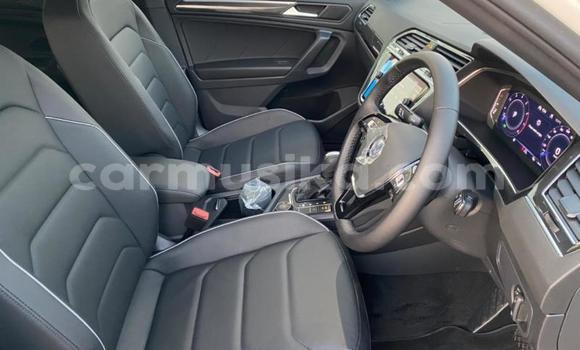 Acheter Occasion Voiture Volkswagen Tiguan Blanc à Beitbridge, Matabeleland South Acheter Occasion Voiture Volkswagen Tiguan Blanc à Beitbridge, Matabeleland South