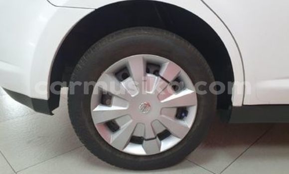 Acheter Occasion Voiture Nissan Tiida Blanc à Beitbridge, Matabeleland South Acheter Occasion Voiture Nissan Tiida Blanc à Beitbridge, Matabeleland South