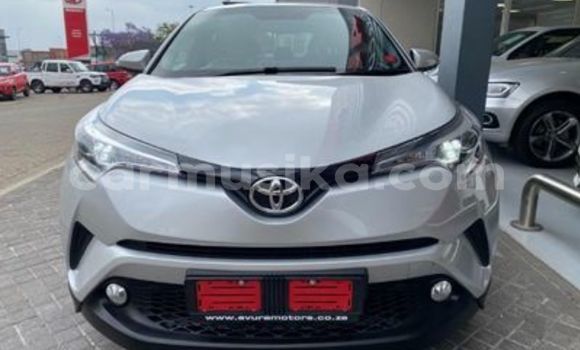 Acheter Occasion Voiture Toyota C-HR Gris à Beitbridge, Matabeleland South Acheter Occasion Voiture Toyota C-HR Gris à Beitbridge, Matabeleland South