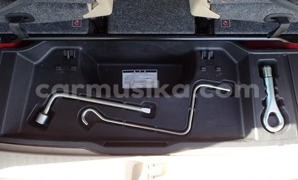 Buy Import Toyota Sienta Red Car in Beitbridge in Matabeleland South Buy Import Toyota Sienta Red Car in Beitbridge in Matabeleland South