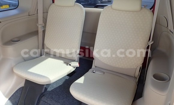 Buy Import Toyota Sienta Red Car in Beitbridge in Matabeleland South Buy Import Toyota Sienta Red Car in Beitbridge in Matabeleland South