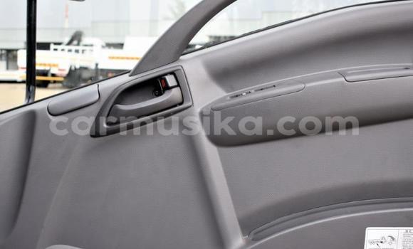 Nunua Ilio tumika Isuzu Elf Nyeupe Lori ndani ya Beitbridge nchini Matabeleland Kusini Nunua Ilio tumika Isuzu Elf Nyeupe Lori ndani ya Beitbridge nchini Matabeleland Kusini