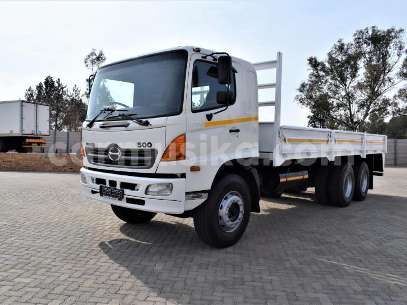 Big with watermark hino 300 matabeleland south beitbridge 25217