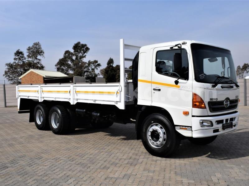 Big with watermark hino 300 matabeleland south beitbridge 25217