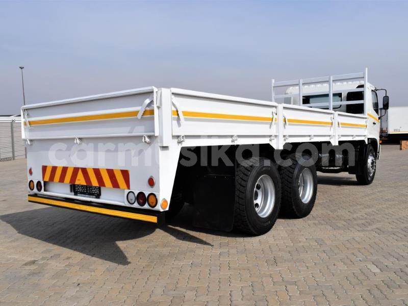 Big with watermark hino 300 matabeleland south beitbridge 25217