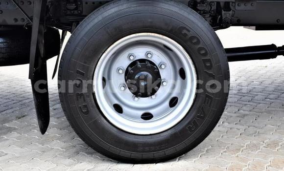 Acheter Occasion Utilitaire Nissan UD Blanc à Beitbridge, Matabeleland South Acheter Occasion Utilitaire Nissan UD Blanc à Beitbridge, Matabeleland South