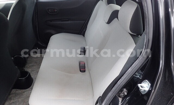 Acheter Occasion Voiture Toyota Vitz Noir à Beitbridge, Matabeleland South Acheter Occasion Voiture Toyota Vitz Noir à Beitbridge, Matabeleland South