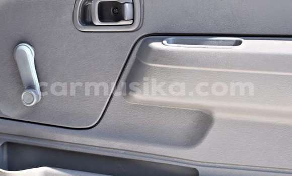 Acheter Occasion Voiture Nissan NP 300 Blanc à Beitbridge, Matabeleland South Acheter Occasion Voiture Nissan NP 300 Blanc à Beitbridge, Matabeleland South