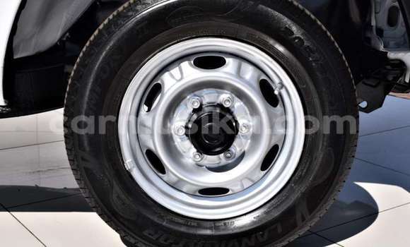 Acheter Occasion Voiture Nissan NP 300 Blanc à Beitbridge, Matabeleland South Acheter Occasion Voiture Nissan NP 300 Blanc à Beitbridge, Matabeleland South