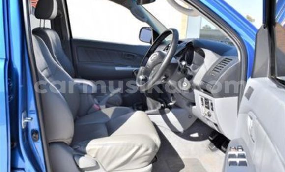 Buy Used Toyota Hilux Blue Car in Beitbridge in Matabeleland South Buy Used Toyota Hilux Blue Car in Beitbridge in Matabeleland South