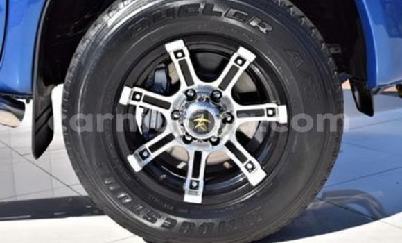 Buy Used Toyota Hilux Blue Car in Beitbridge in Matabeleland South Buy Used Toyota Hilux Blue Car in Beitbridge in Matabeleland South