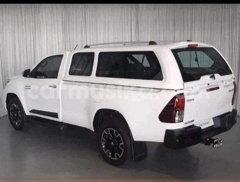 Big with watermark toyota hilux matabeleland south beitbridge 25242