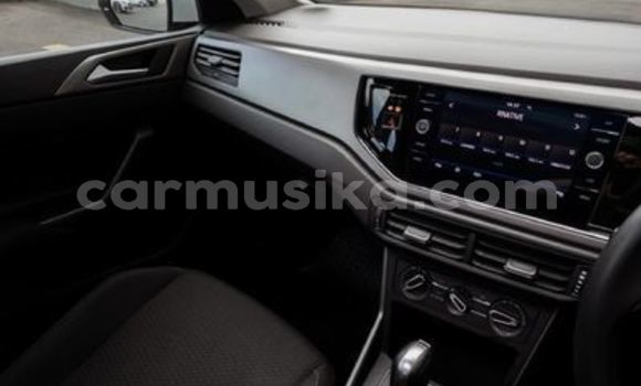 Acheter Occasion Voiture Volkswagen Polo Blanc à Harare, Harare Acheter Occasion Voiture Volkswagen Polo Blanc à Harare, Harare