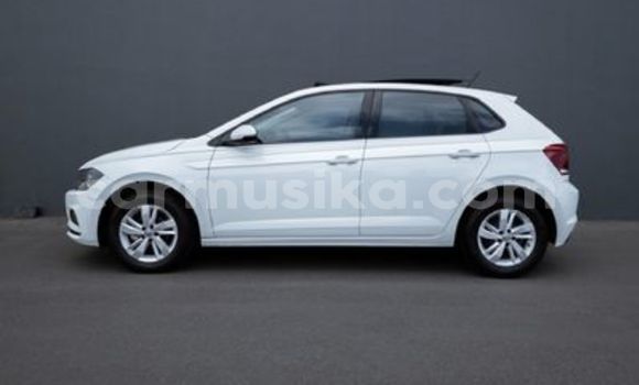 Acheter Occasion Voiture Volkswagen Polo Blanc à Harare, Harare Acheter Occasion Voiture Volkswagen Polo Blanc à Harare, Harare