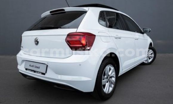 Acheter Occasion Voiture Volkswagen Polo Blanc à Harare, Harare Acheter Occasion Voiture Volkswagen Polo Blanc à Harare, Harare
