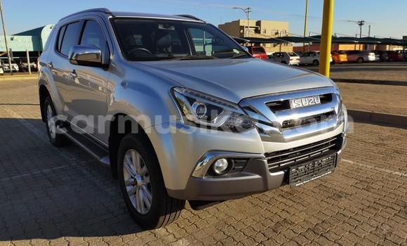 Buy Used Isuzu MU-X Brown Car in Bulawayo in Bulawayo