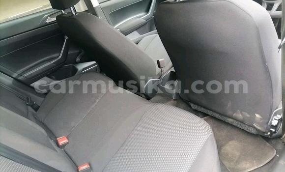 Acheter Occasion Voiture Volkswagen Polo Blanc à Beitbridge, Matabeleland South Acheter Occasion Voiture Volkswagen Polo Blanc à Beitbridge, Matabeleland South