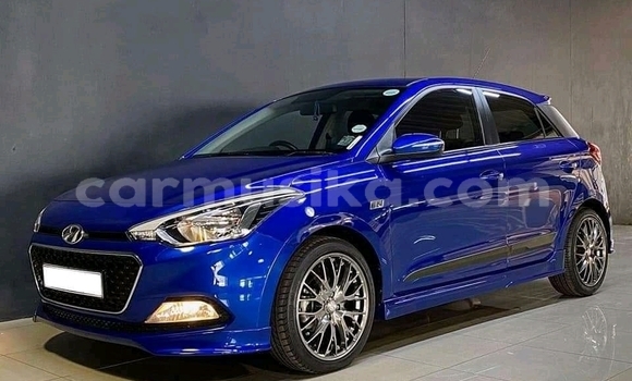 Acheter Occasion Voiture Hyundai i20 Bleu à Borrowdale, Harare Acheter Occasion Voiture Hyundai i20 Bleu à Borrowdale, Harare