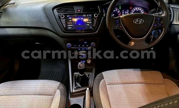 Acheter Occasion Voiture Hyundai i20 Bleu à Borrowdale, Harare Acheter Occasion Voiture Hyundai i20 Bleu à Borrowdale, Harare