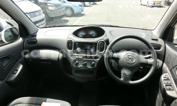 Buy Used Toyota FunCargo White Car in Beitbridge in Matabeleland South Buy Used Toyota FunCargo White Car in Beitbridge in Matabeleland South