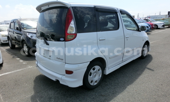 Buy Used Toyota FunCargo White Car in Beitbridge in Matabeleland South Buy Used Toyota FunCargo White Car in Beitbridge in Matabeleland South