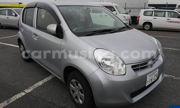 Buy Used Toyota Passo Silver Car in Beitbridge in Matabeleland South