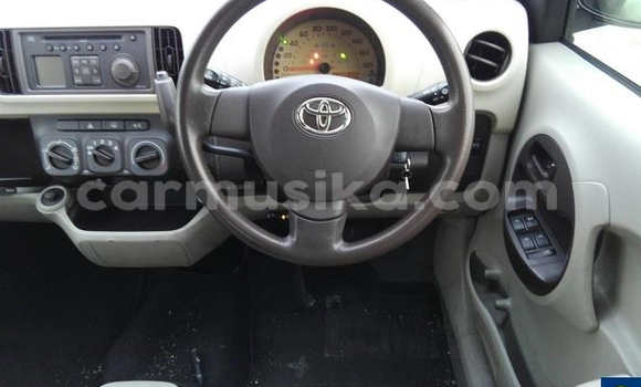 Buy Used Toyota Passo Silver Car in Beitbridge in Matabeleland South Buy Used Toyota Passo Silver Car in Beitbridge in Matabeleland South