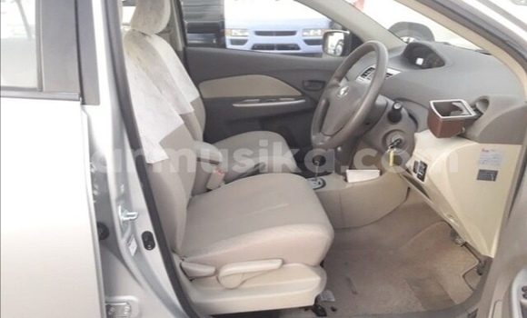 Acheter Occasion Voiture Toyota Belta Gris à Beitbridge, Matabeleland South Acheter Occasion Voiture Toyota Belta Gris à Beitbridge, Matabeleland South