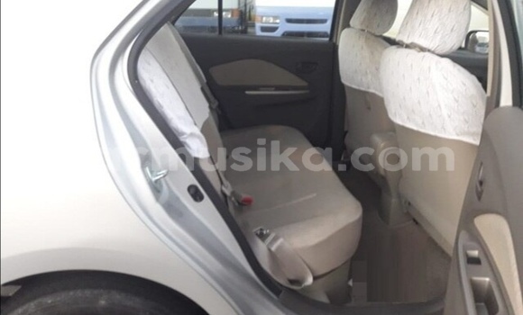 Acheter Occasion Voiture Toyota Belta Gris à Beitbridge, Matabeleland South Acheter Occasion Voiture Toyota Belta Gris à Beitbridge, Matabeleland South