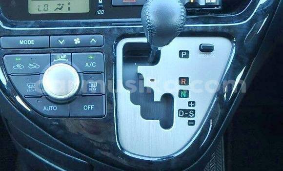 Acheter Occasion Voiture Toyota Wish Blanc à Beitbridge, Matabeleland South Acheter Occasion Voiture Toyota Wish Blanc à Beitbridge, Matabeleland South