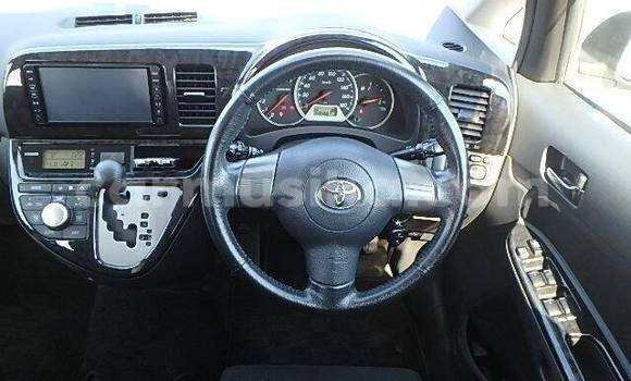 Acheter Occasion Voiture Toyota Wish Blanc à Beitbridge, Matabeleland South Acheter Occasion Voiture Toyota Wish Blanc à Beitbridge, Matabeleland South