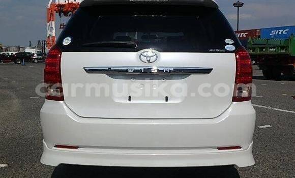 Acheter Occasion Voiture Toyota Wish Blanc à Beitbridge, Matabeleland South Acheter Occasion Voiture Toyota Wish Blanc à Beitbridge, Matabeleland South