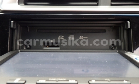 Buy Used Honda Fit Silver Car in Beitbridge in Matabeleland South Buy Used Honda Fit Silver Car in Beitbridge in Matabeleland South