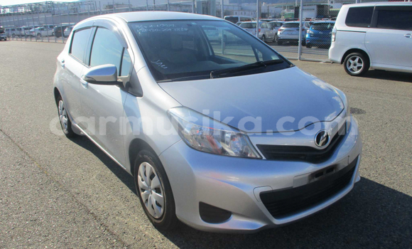 Buy Used Toyota Vitz Silver Car in Beitbridge in Matabeleland South
